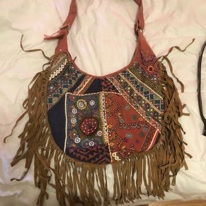 Beautiful purse with fringes